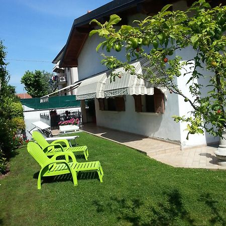 La Casa Di Pimpi Bed and Breakfast Desenzano del Garda Exteriör bild