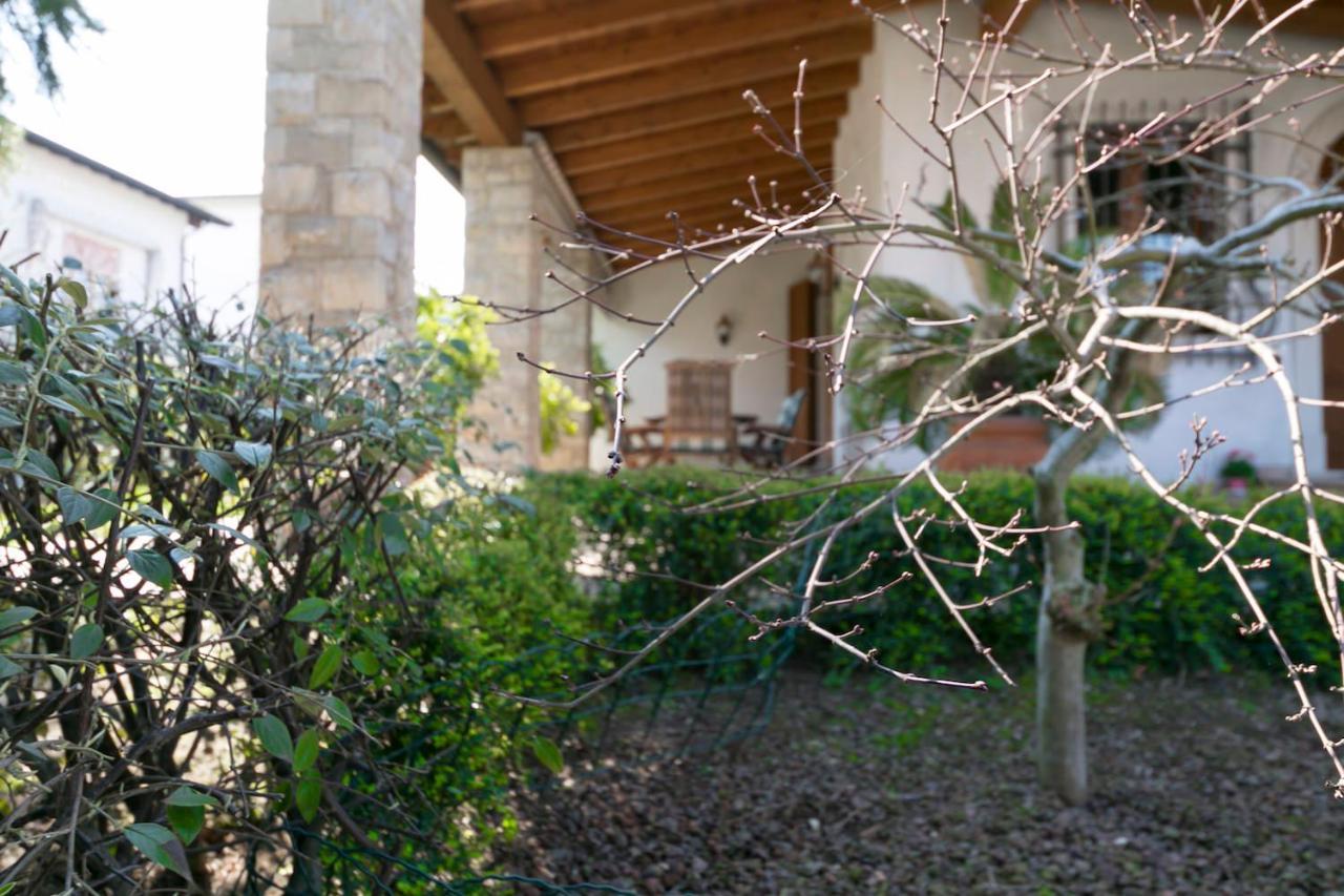 La Casa Di Pimpi Bed and Breakfast Desenzano del Garda Exteriör bild