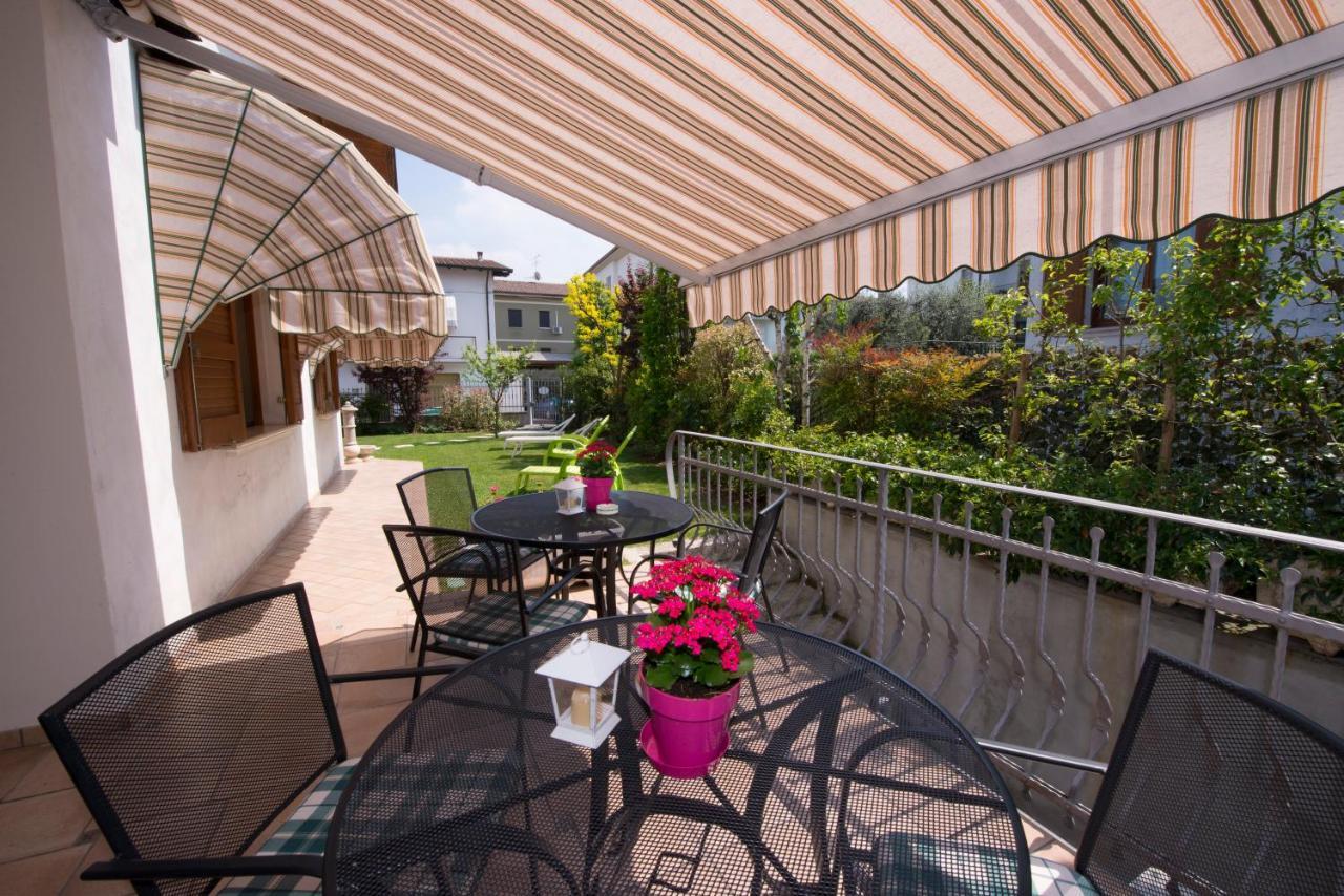 La Casa Di Pimpi Bed and Breakfast Desenzano del Garda Exteriör bild